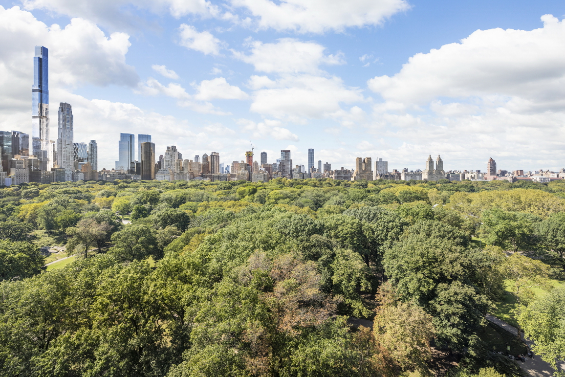 875 5th Avenue, Unit 18A Manhattan, NY 10065 - Photo 2 of 14 a view of a city