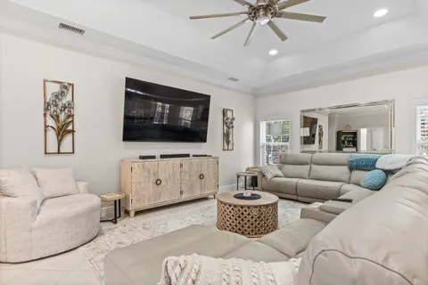 $539,000 | 5850 Magnolia Lane, Unit 16, Vero Beach, FL 32967