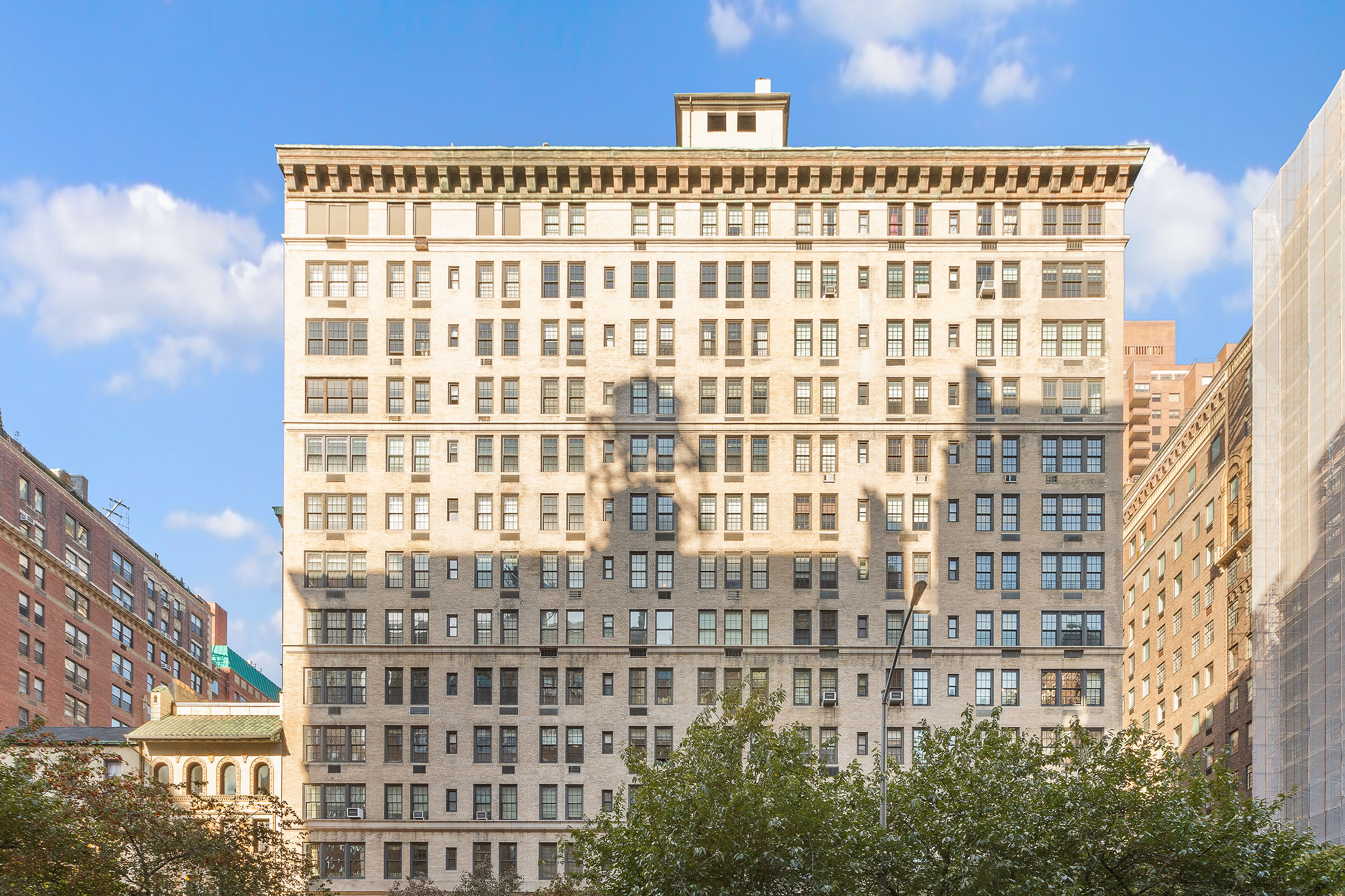 1088 Park Avenue, Unit 15C Manhattan, NY 10128 - Photo 25 of 26 a front view of a building