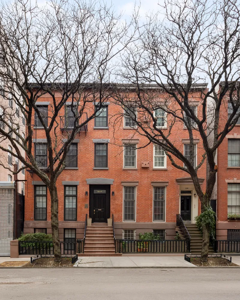 $25,000 | 237 Front Street | DUMBO