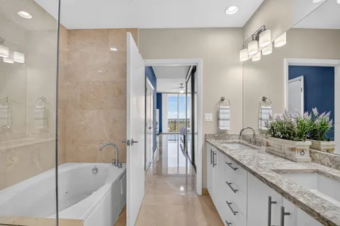 $2,100,000 | 550 Okeechobee Boulevard, Unit LPH23, West Palm Beach, FL 33401
