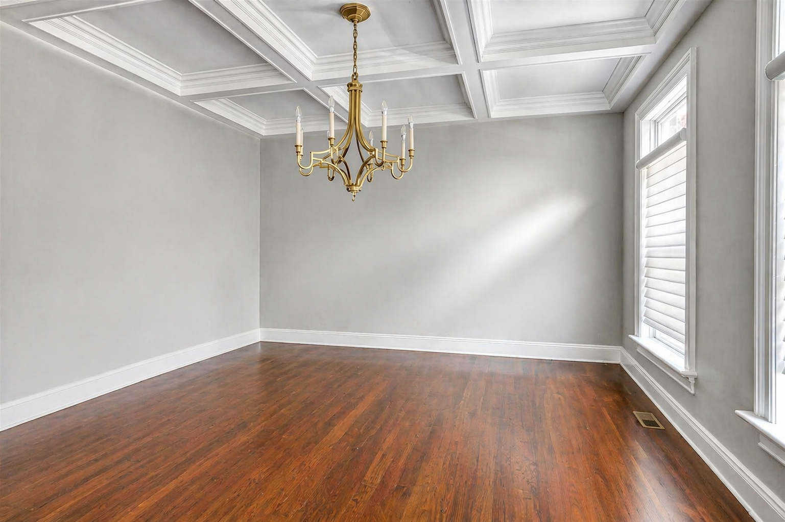 42 Skunks Misery Road Locust Valley, NY 11560 - Photo 4 of 14