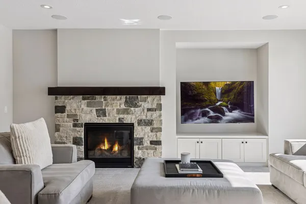 $1,850,000 | 16865 46th Avenue North, Plymouth, MN 55446