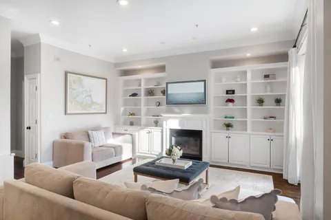 Contact Agent | Bunker Hill Street, Charlestown, MA 02129