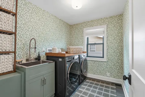 Contact Agent | 77 Donelson Street, Nashville, TN 37210