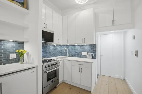 $515,000 | 20 Jane Street, Unit A | West Village