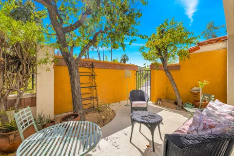 $1,235,000 | 5 Vista Loma Drive, Rancho Mirage, CA 92270