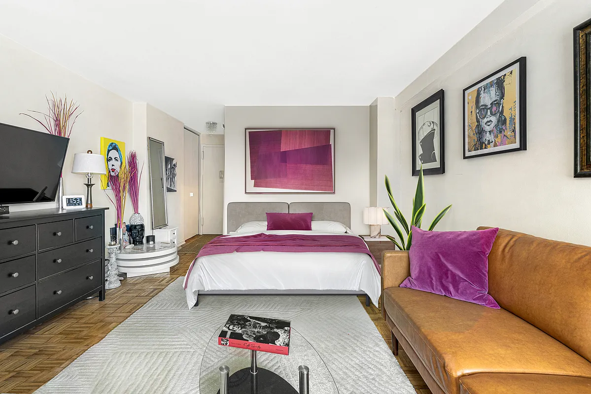 1160 3rd Avenue, Unit 15F Manhattan, NY 10065 - Photo 2 of 8