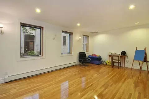 $11,000 | 135 Lafayette Avenue, Unit 1 | Fort Greene