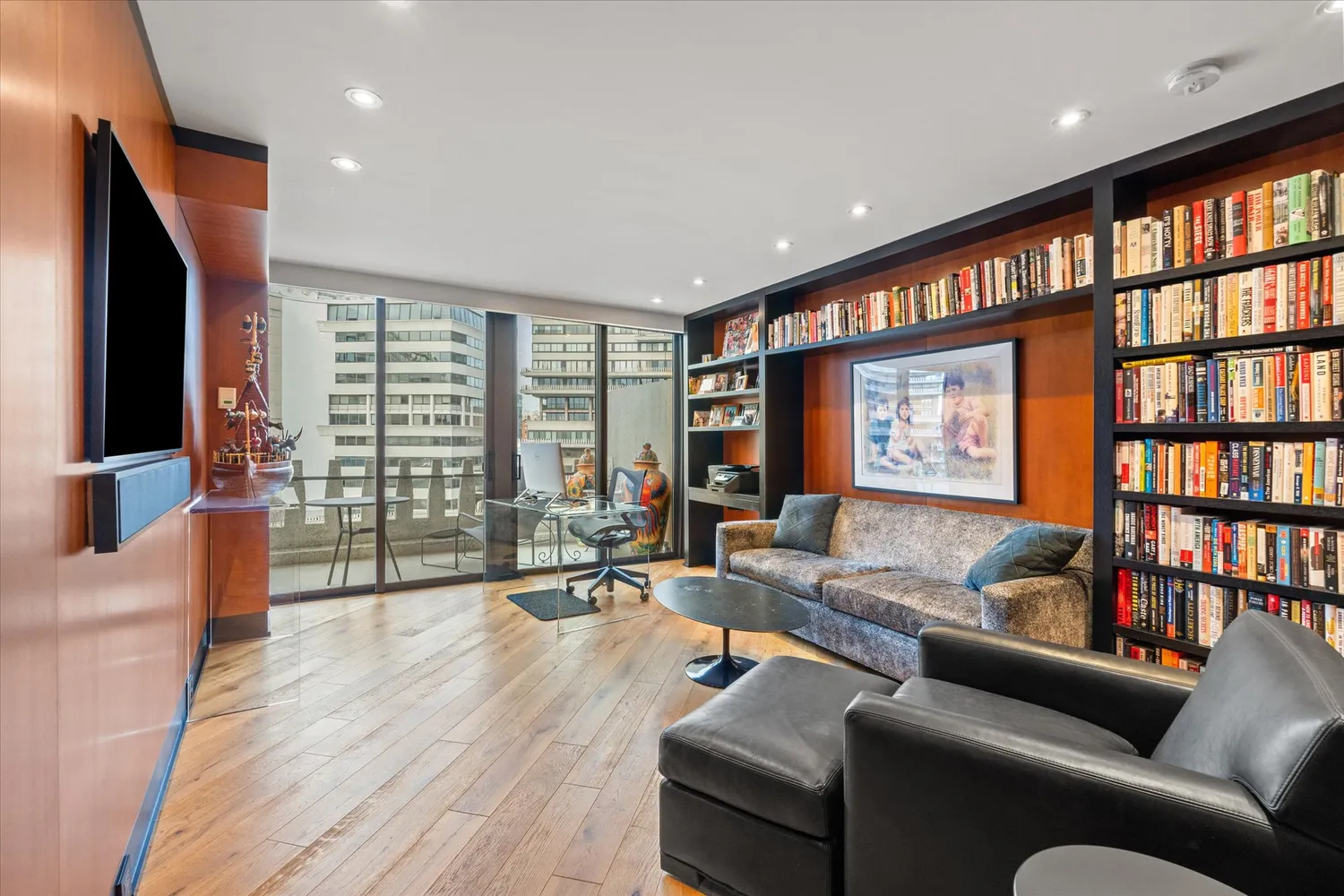 Contact Agent | 700 New Hampshire Avenue Northwest, Unit 708/709, Washington, DC 20037