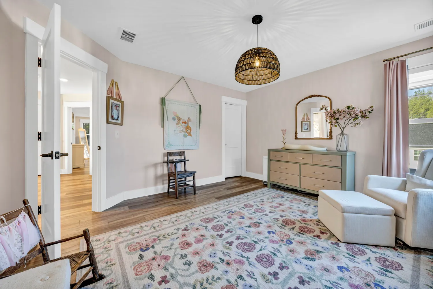 $685,000 | 576 Outer Banks Drive, Lexington, SC 29072