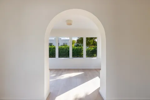 $3,999,900 | 2850 Sheridan Avenue, Miami Beach, FL 33140