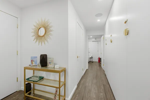 $4,875 | 415 Broadway | Williamsburg