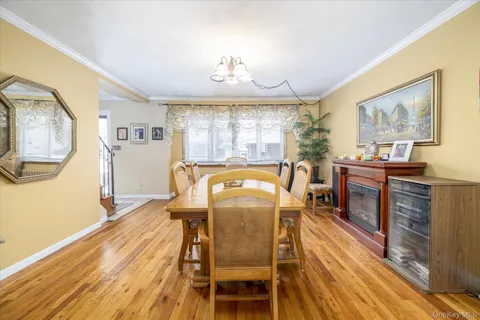 $700,000 | 158 Roosevelt Avenue, Freeport, NY 11520