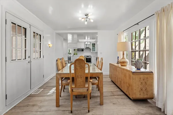 $1,999,000 | 14440 Valley Vista Boulevard, Sherman Oaks, CA 91423