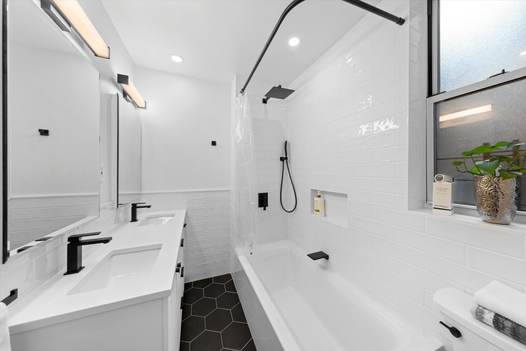 16 East 98th Street, Unit 2F Manhattan, NY 10029 - Photo 7 of 8