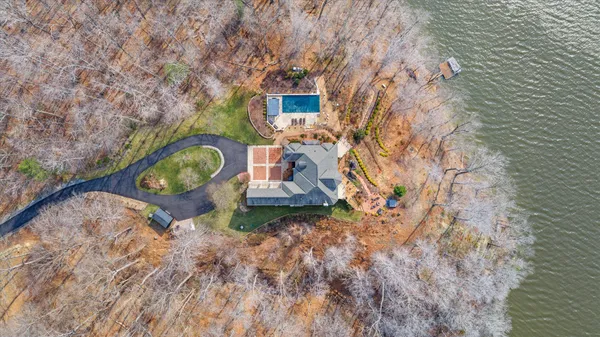 $2,750,000 | 10036 Lake Occoquan Drive, Manassas, VA 20111
