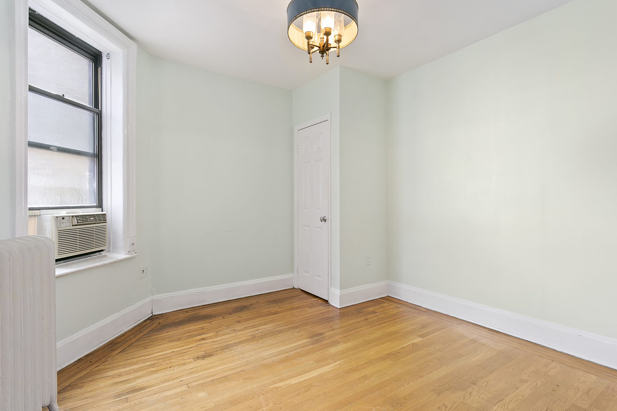 15 Butler Place, Unit 3B Brooklyn, NY 11238 - Photo 4 of 7 Gallery Image 4