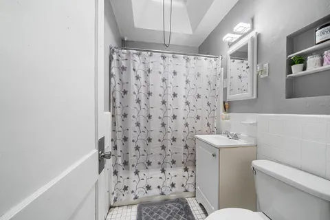 $199,000 | 223 St Laurence Road, Upper Darby, PA 19082