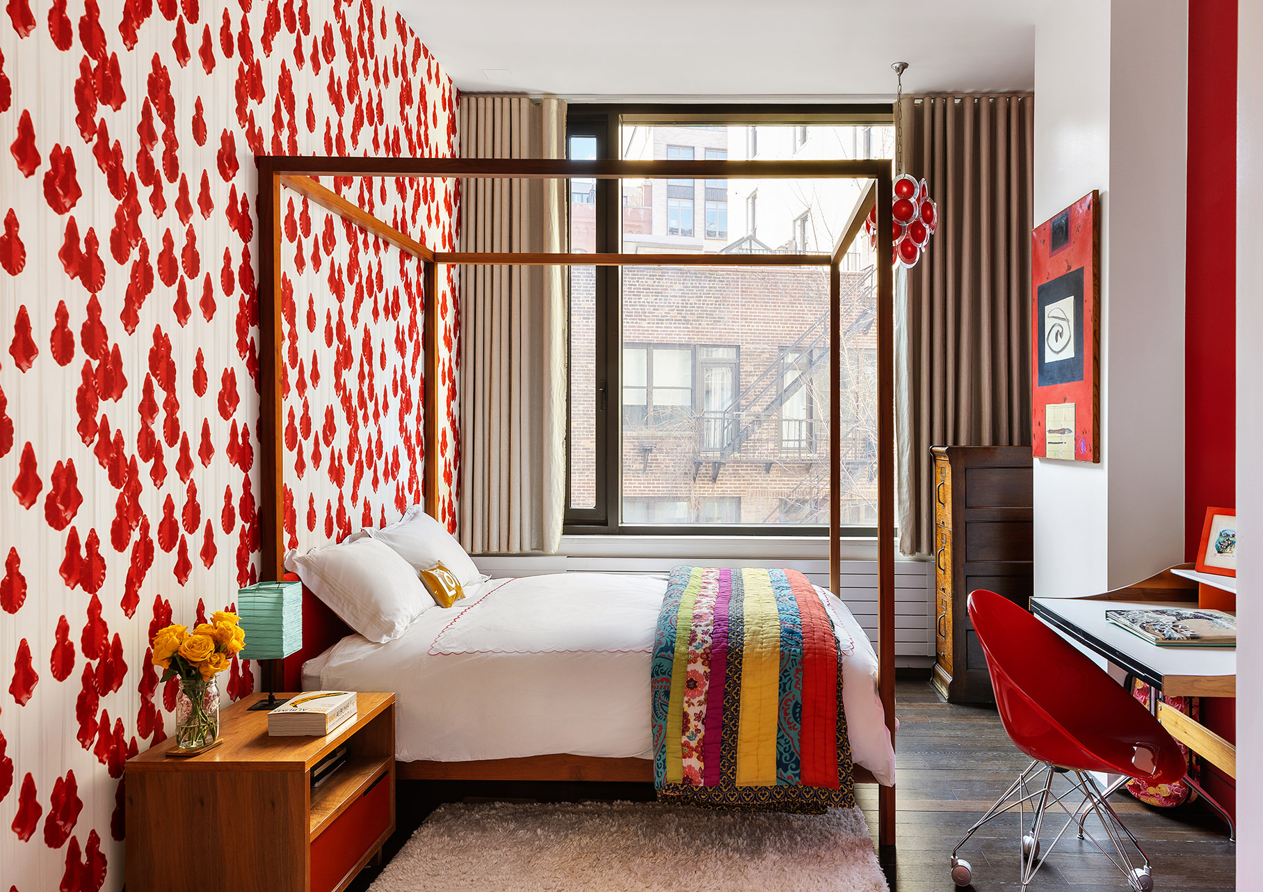 25 Bond Street, Unit 3E Manhattan, NY 10012 - Photo 17 of 23 a bed room with a bed and a window