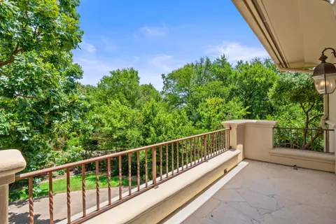 $4,250,000 | 602 Las Lomas Drive, West Lake Hills, TX 78746