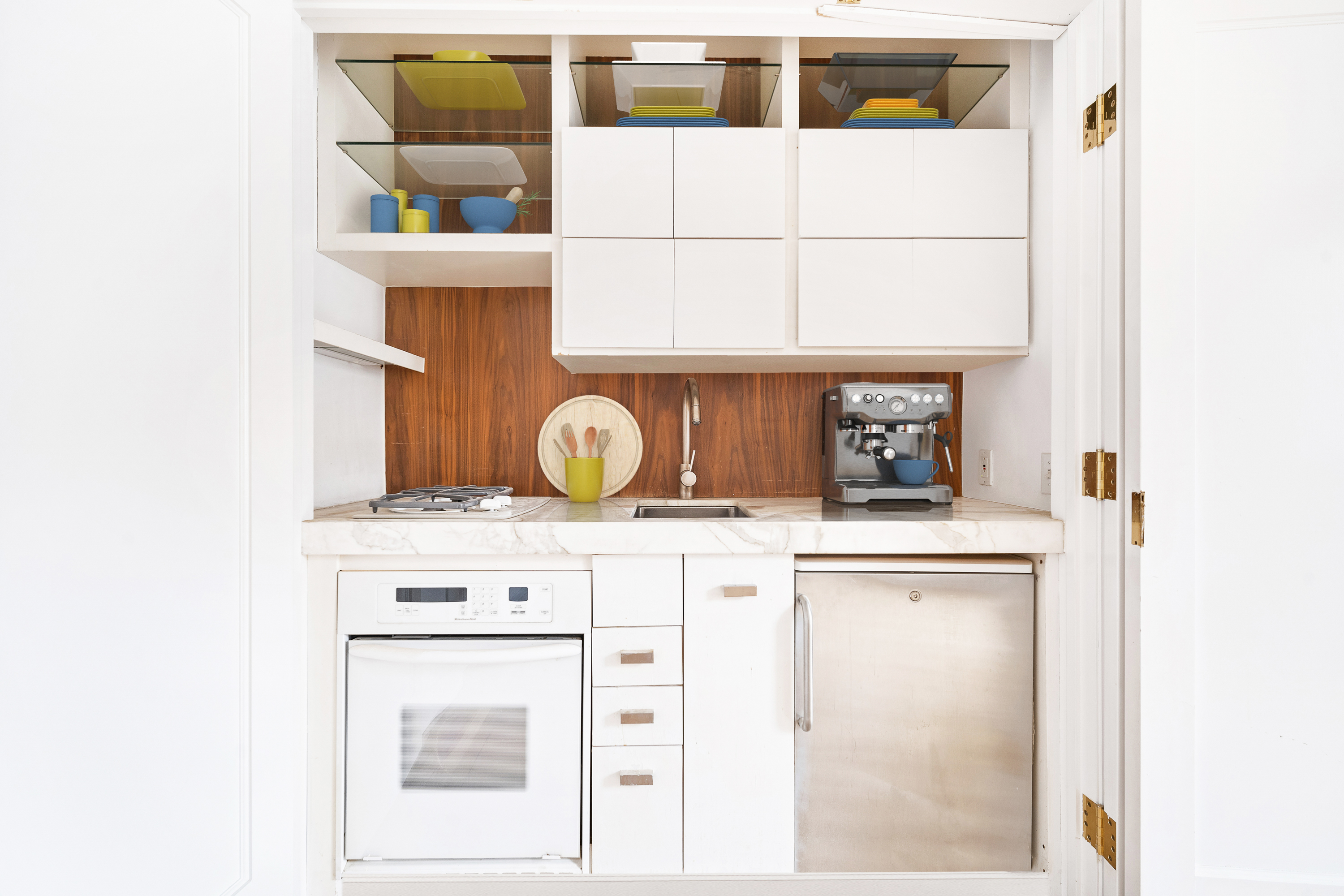 319 West 18th Street, Unit 5C Manhattan, NY 10011 - Photo 2 of 7