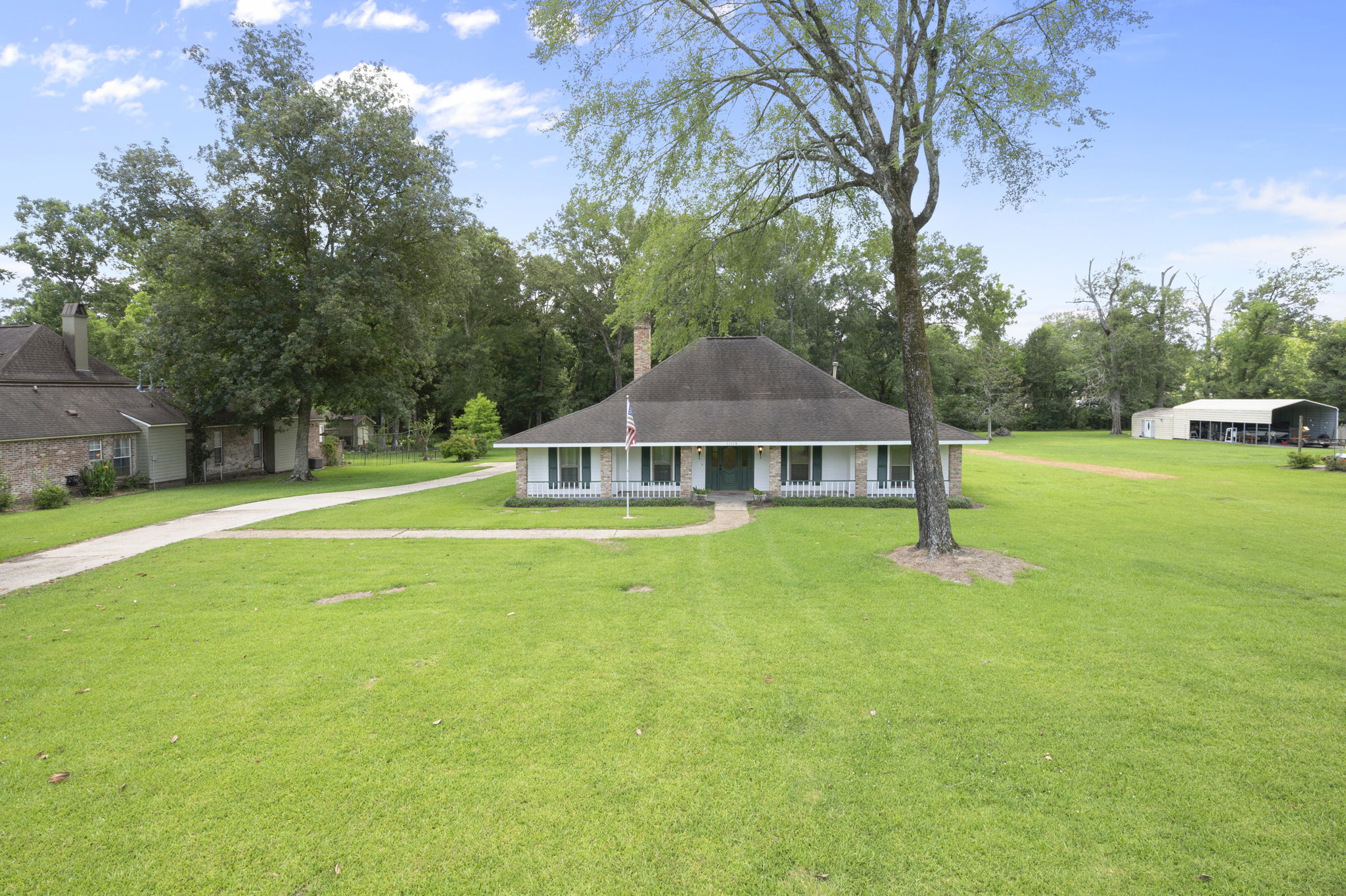 11116 Suncrest Avenue Baton Rouge, LA 70818 - Photo 3 of 10