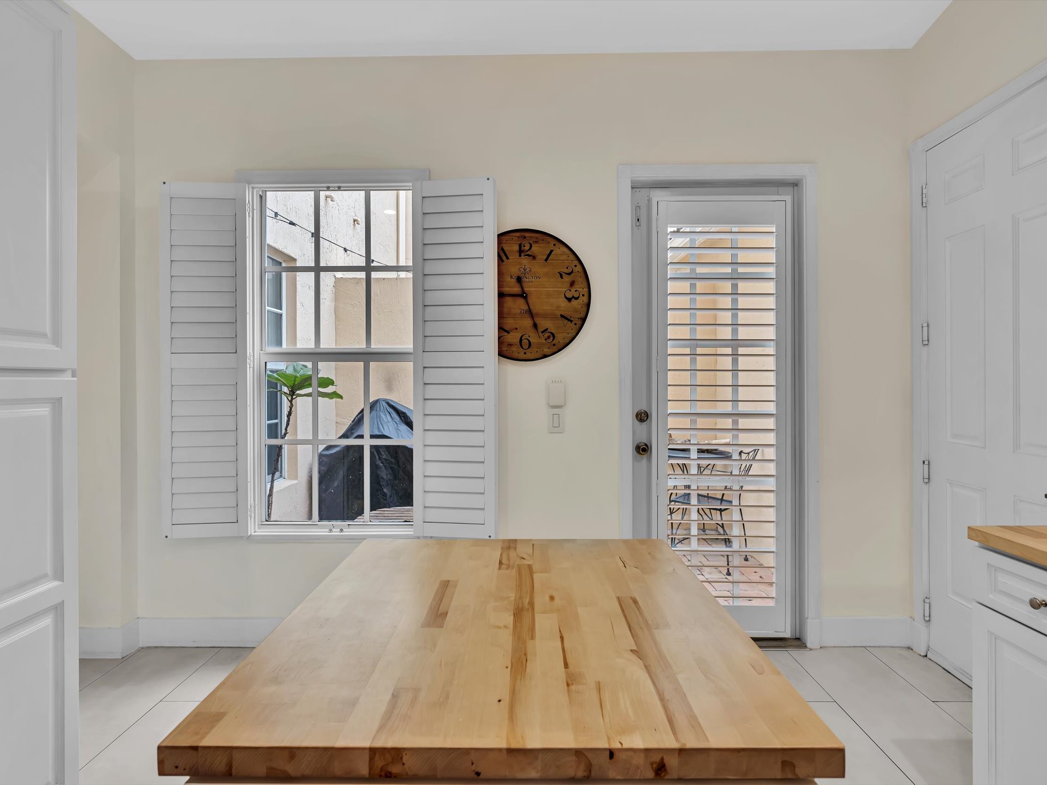 790 Northwest 83rd Lane Boca Raton, FL 33487 - Photo 22 of 60 Gallery Image 22