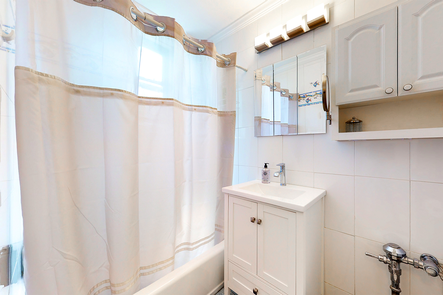 7259 Shore Road, Unit 6L Brooklyn, NY 11209 - Photo 5 of 6