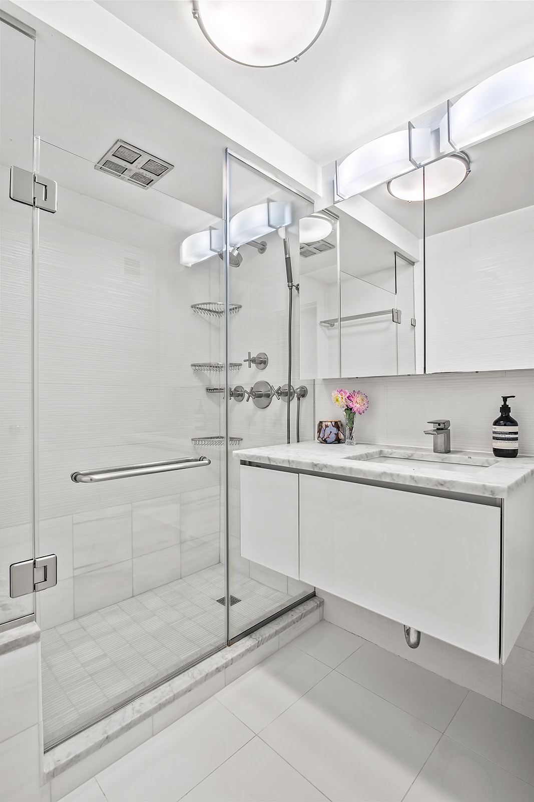 200 East 57th Street, Unit 7L Manhattan, NY 10022 - Photo 9 of 18