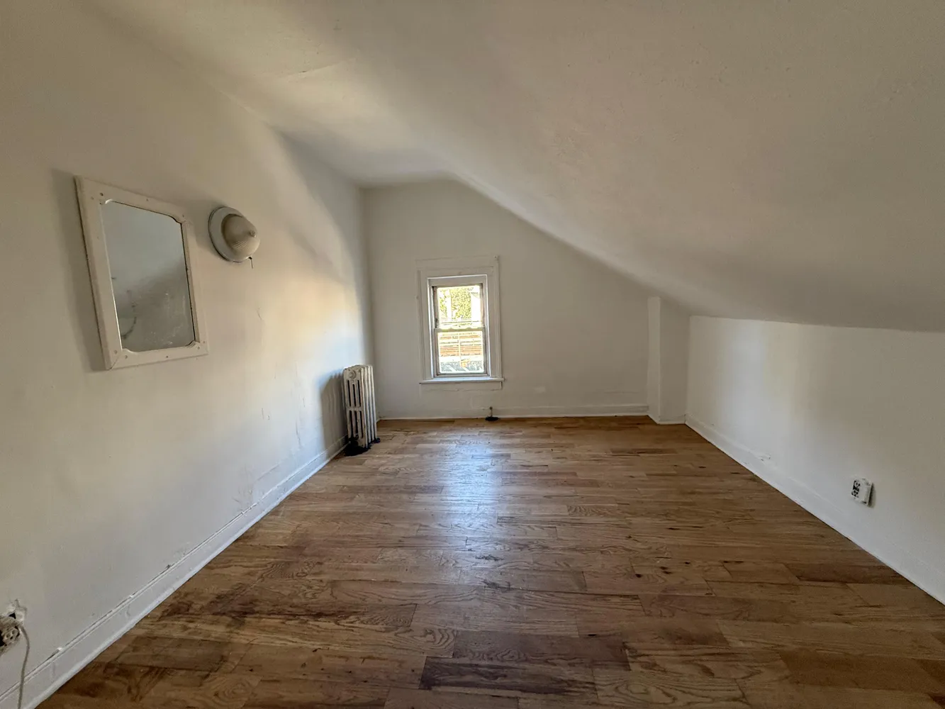 $2,800 | 2756 Fulton Street, Unit 2 | Highland Park