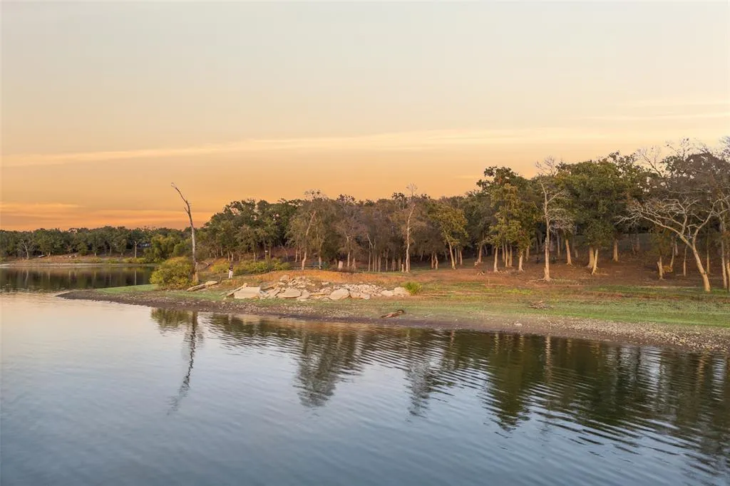 $1,999,000 | 350 West Dickson Lane, Oak Point, TX 75068