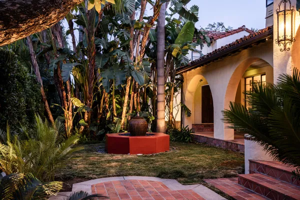 $3,590,000 | 2017 El Cerrito Place, Los Angeles, CA 90068