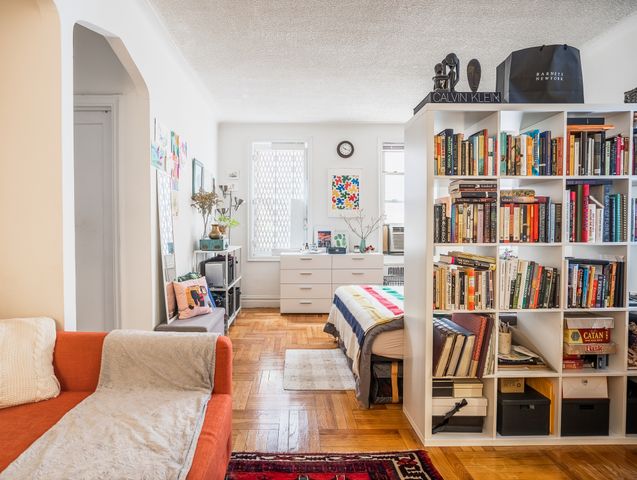 $135,000 | 2166 Bronx Park East, Unit 4K | Pelham Parkway