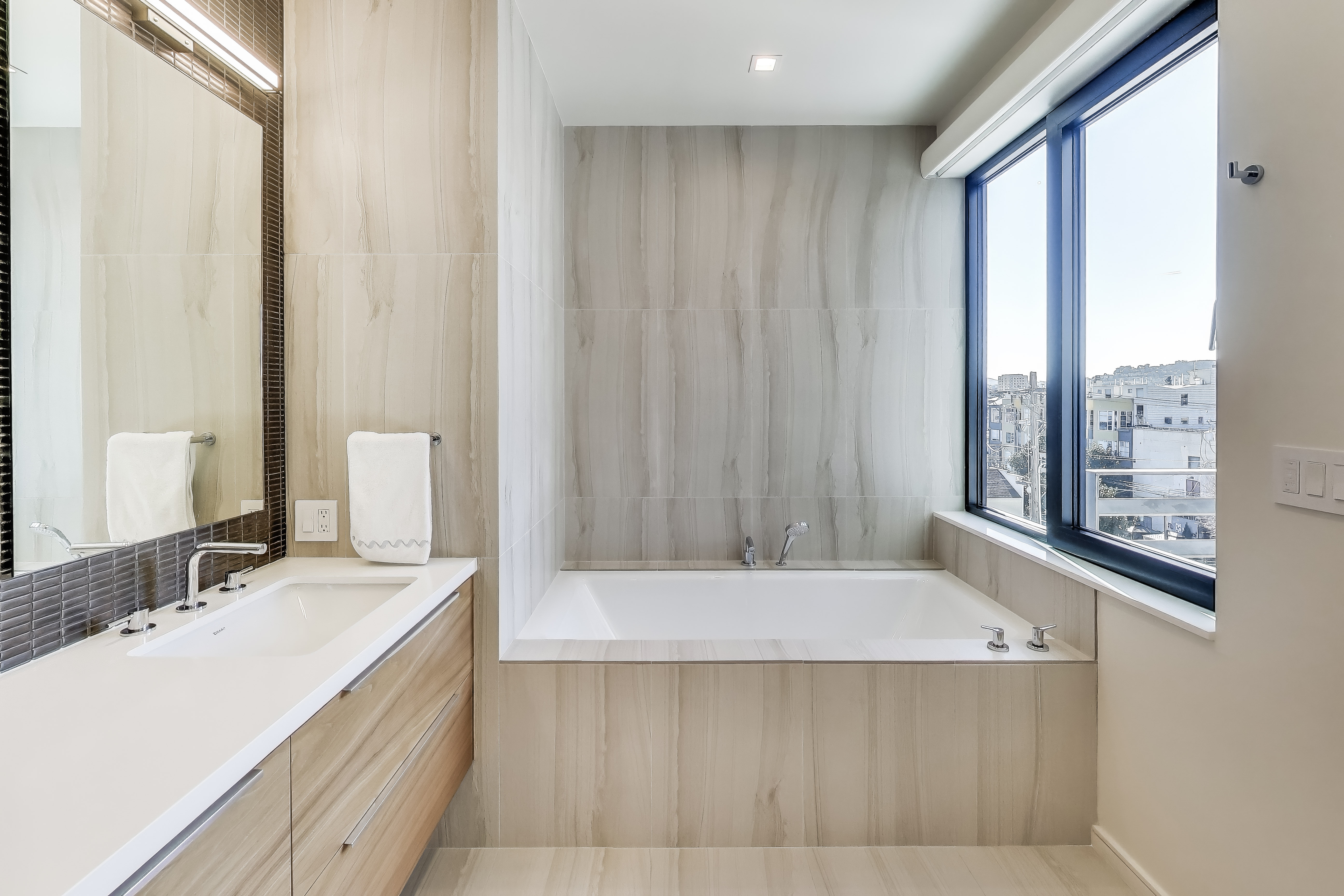 685 Florida Street, Unit PH San Francisco, CA 94110 - Photo 26 of 50