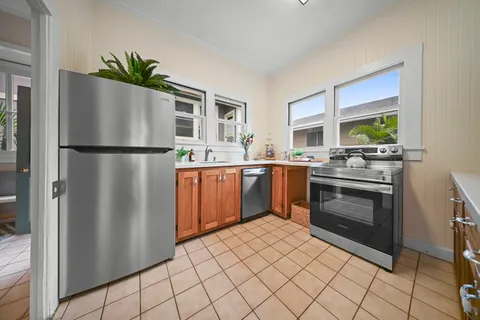 $3,000,000 | 1775 Lusitana Street, Honolulu, HI 96813