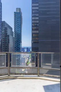 $1,795,000 | 159 West 53rd Street, Unit 34E | Theater District