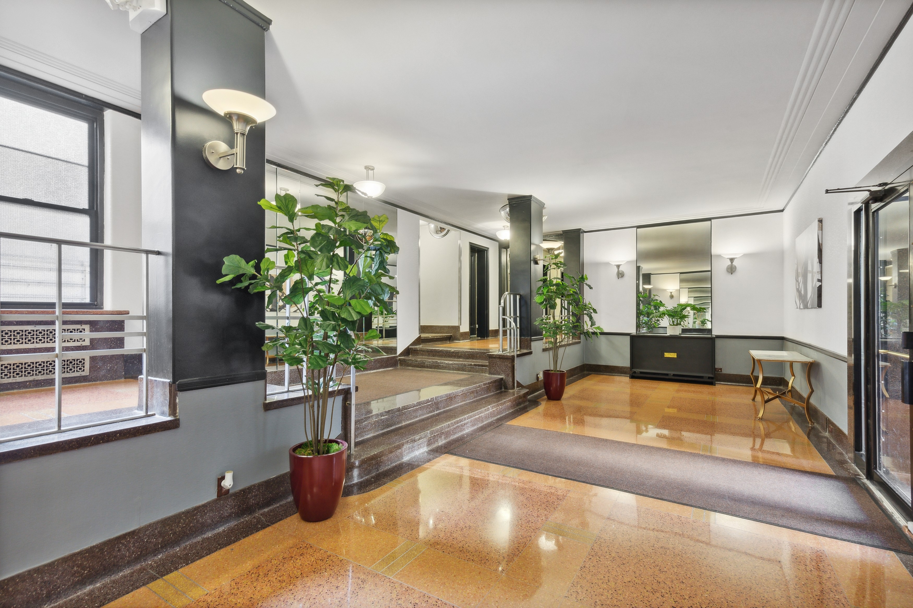 251 Seaman Avenue, Unit 1J Manhattan, NY 10034 - Photo 9 of 19