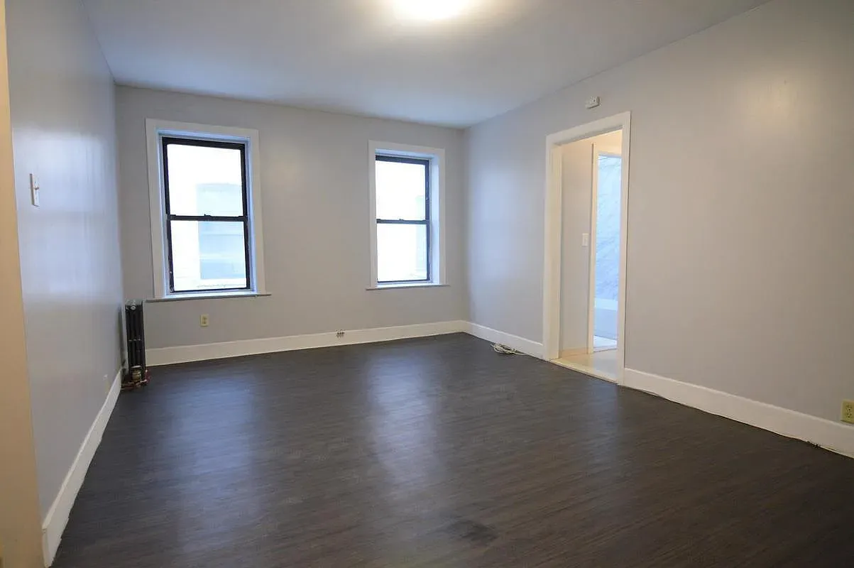 $2,118 | 2044 Nostrand Avenue, Unit 2F | Flatbush