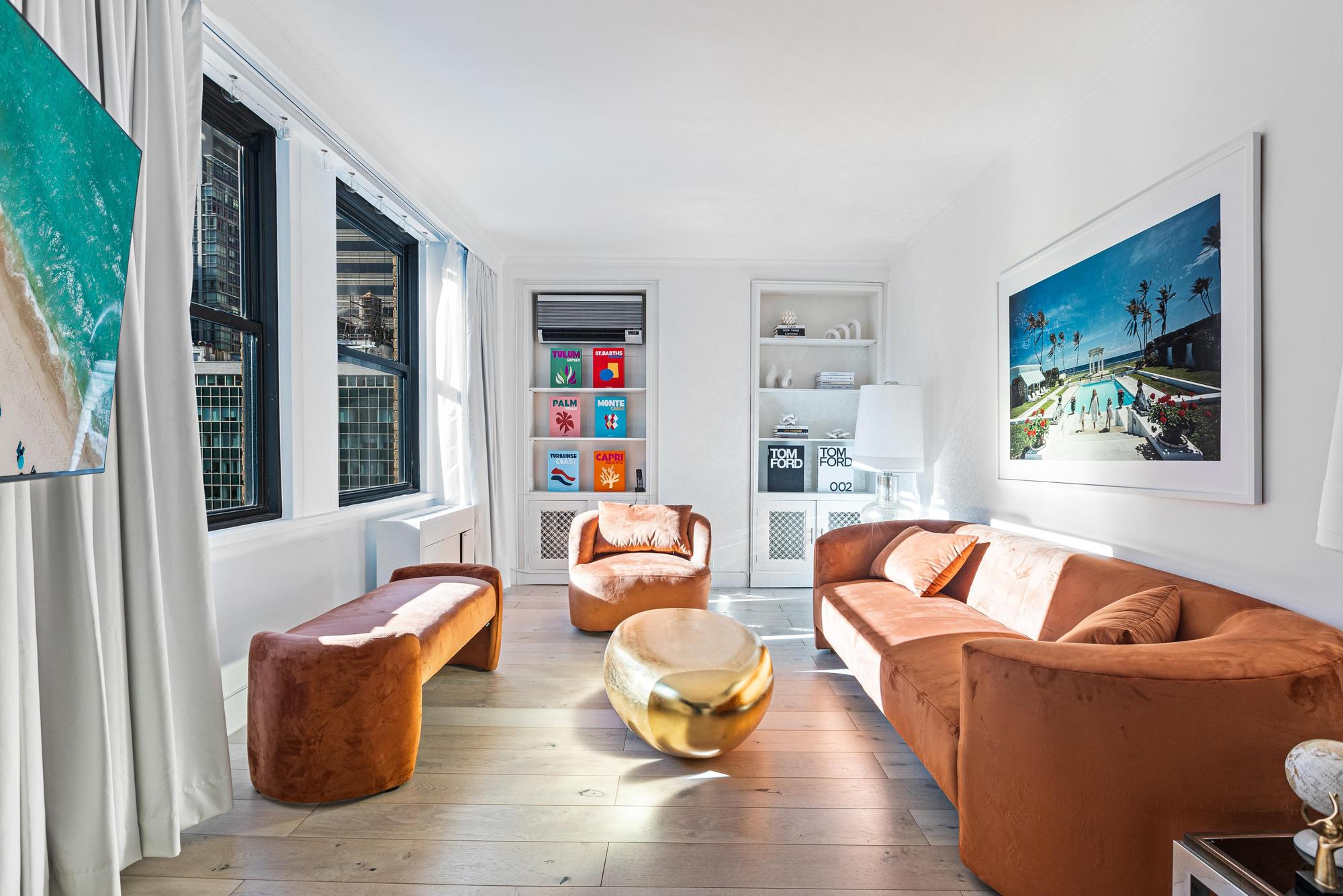 111 East 56th Street, Unit 2100 Manhattan, NY 10022 - Photo 17 of 45