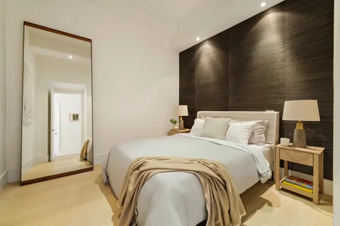 $2,895,000 | 49 East 21st Street, Unit 9A | Flatiron