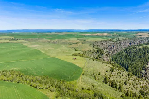 $395,000 | 376 North 4350th St Street East, St. Anthony, ID 83445