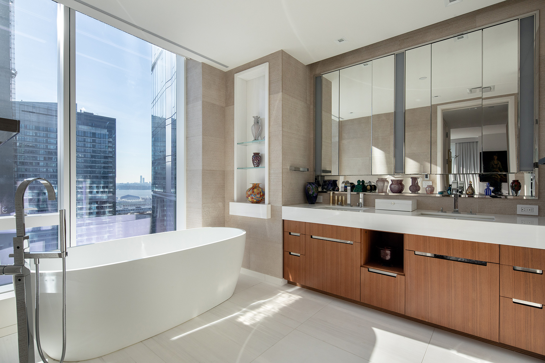 1 West End Avenue, Unit 25C Manhattan, NY 10023 - Photo 6 of 20