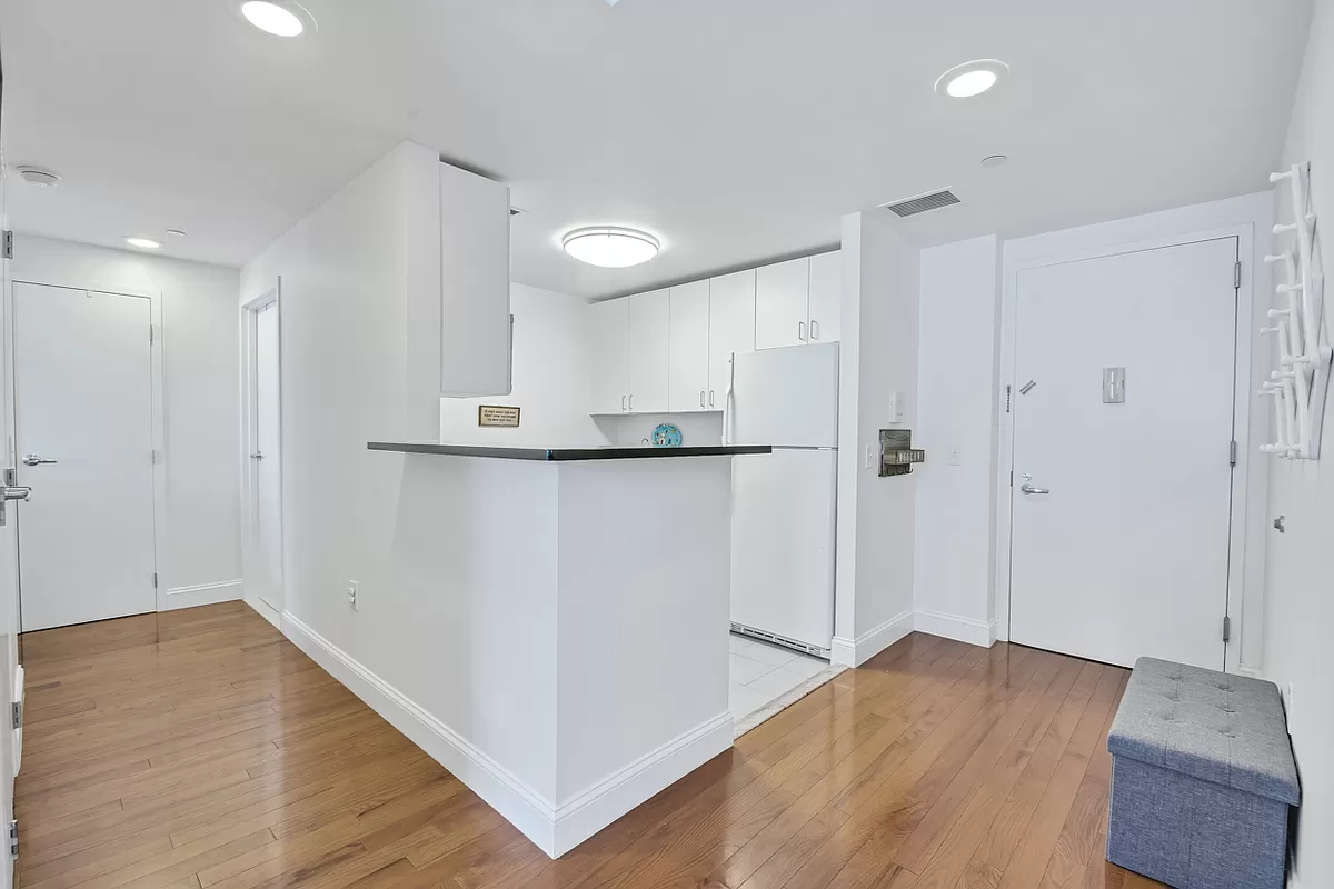 40 West 116th Street, Unit A501 Manhattan, NY 10026 - Photo 4 of 16