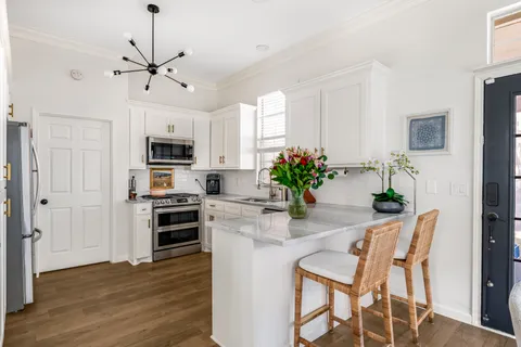 $549,000 | 7205 Highland Heather Lane, Dallas, TX 75248