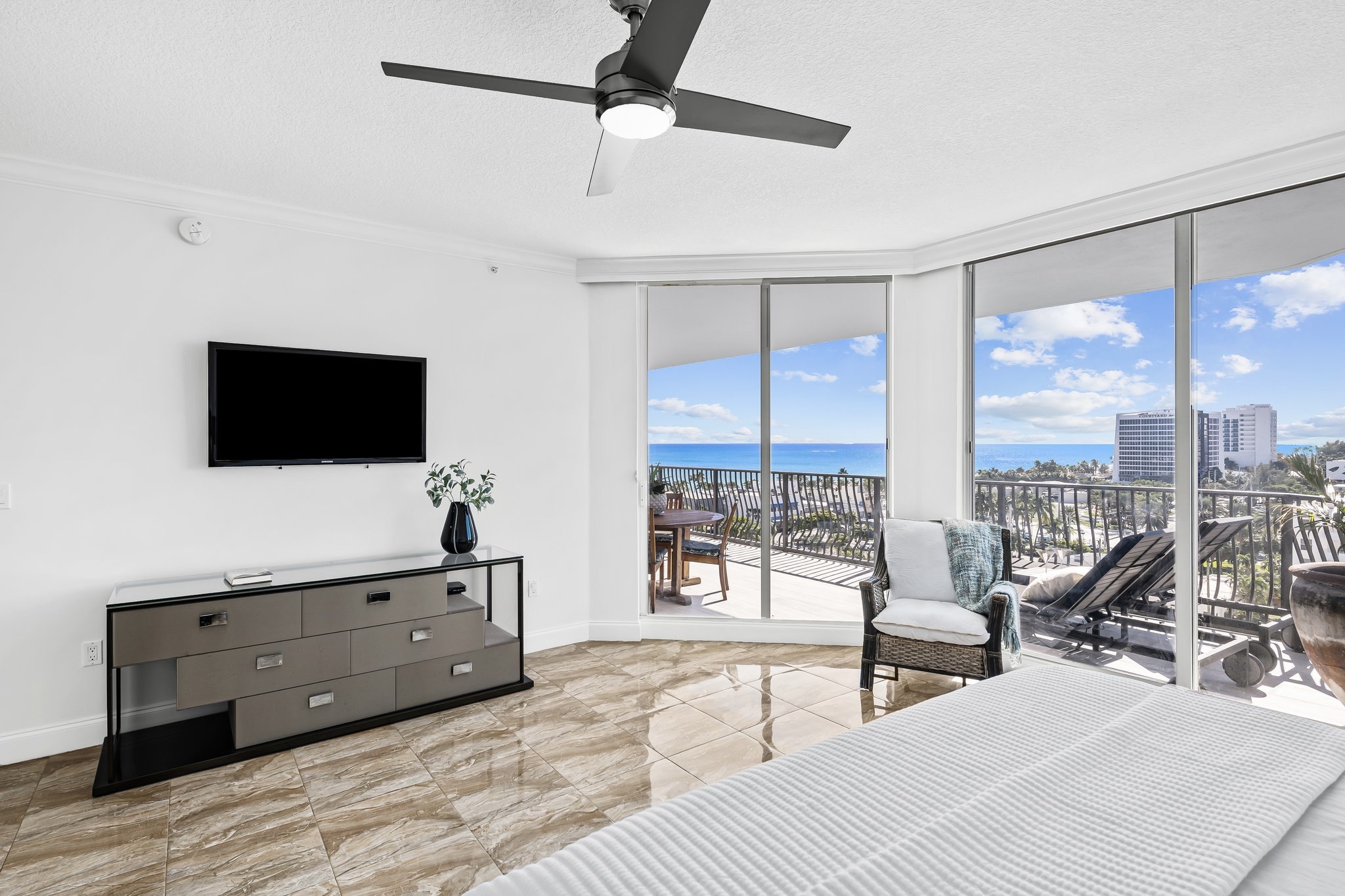 100 South Birch Road, Unit 1004 Fort Lauderdale, FL 33316 - Photo 11 of 42