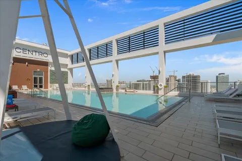 $330,000 | 151 Southeast 1st Street, Unit 3107, Miami, FL 33131