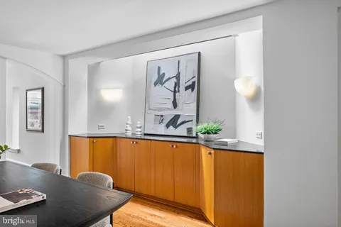 $1,750,000 | 2222 Locust Street, Philadelphia, PA 19103