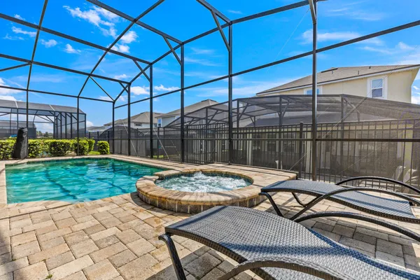 $734,900 | 9042 Sunshine Ridge Loop, Kissimmee, FL 34747