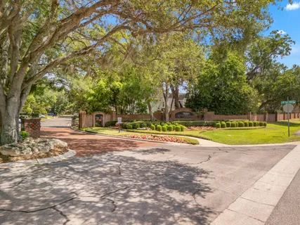 $879,000 | 515 West Palm Valley Drive, Oviedo, FL 32765